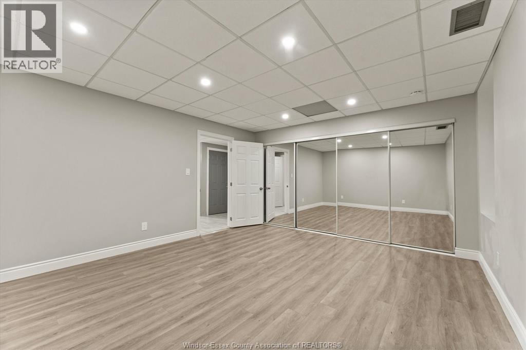 552-554 PITT STREET WEST - 18