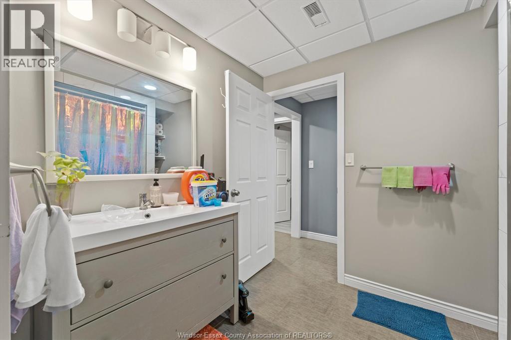 552-554 PITT STREET WEST - 23