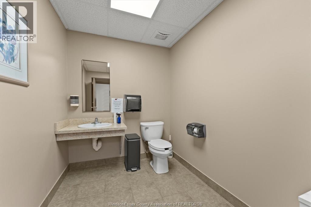 552-554 PITT STREET WEST - 27