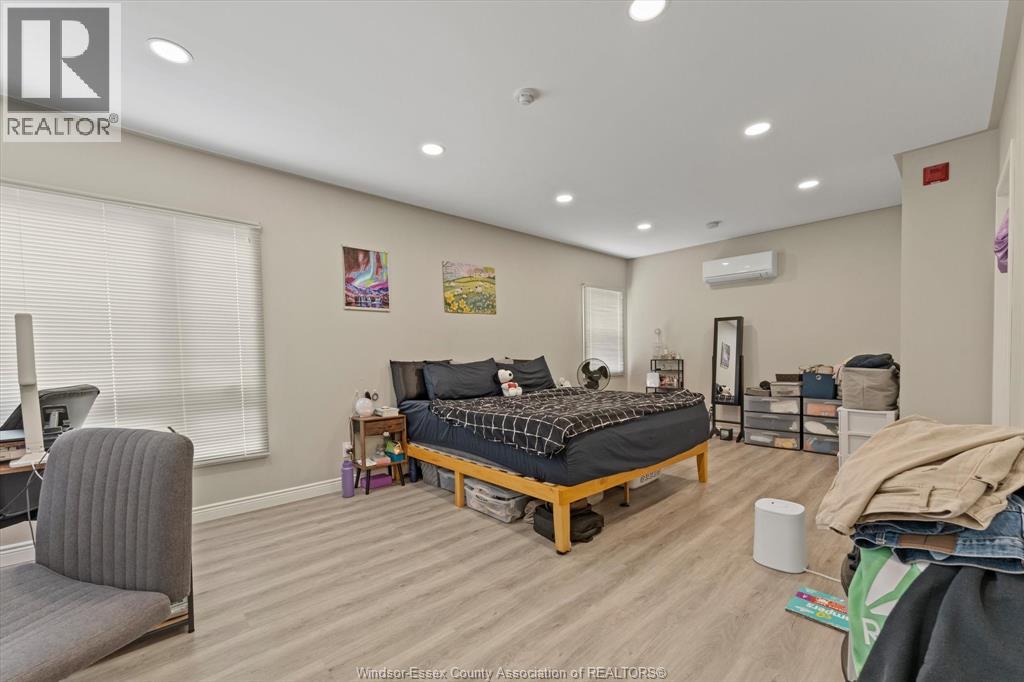552-554 PITT STREET WEST - 25