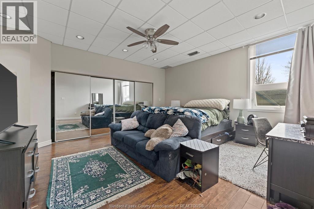 552-554 PITT STREET WEST - 21