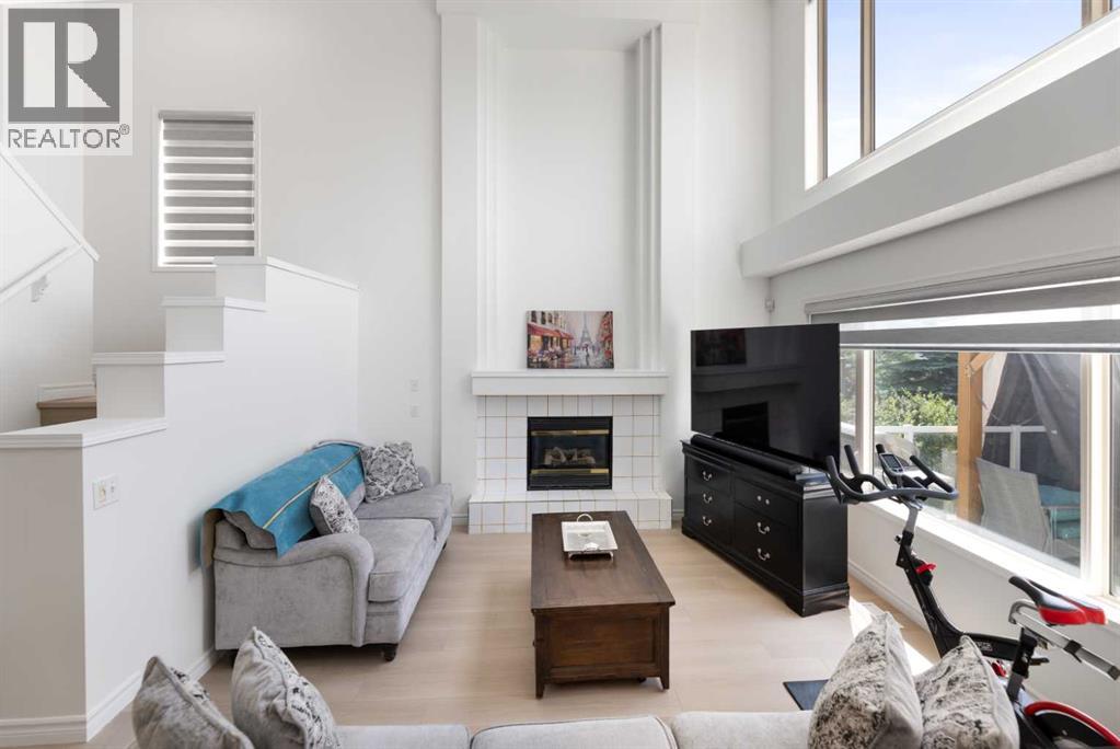 Single Family House for Sale in  Country Hills Park NW Country Hills Calgary 