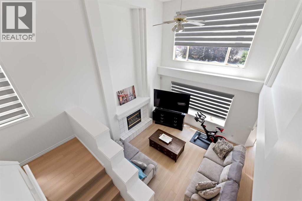 Single Family House for Sale in  Country Hills Park NW Country Hills Calgary 