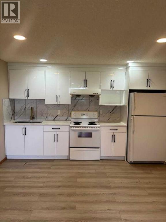 Single Family House for Sale in  Country Hills Park NW Country Hills Calgary 