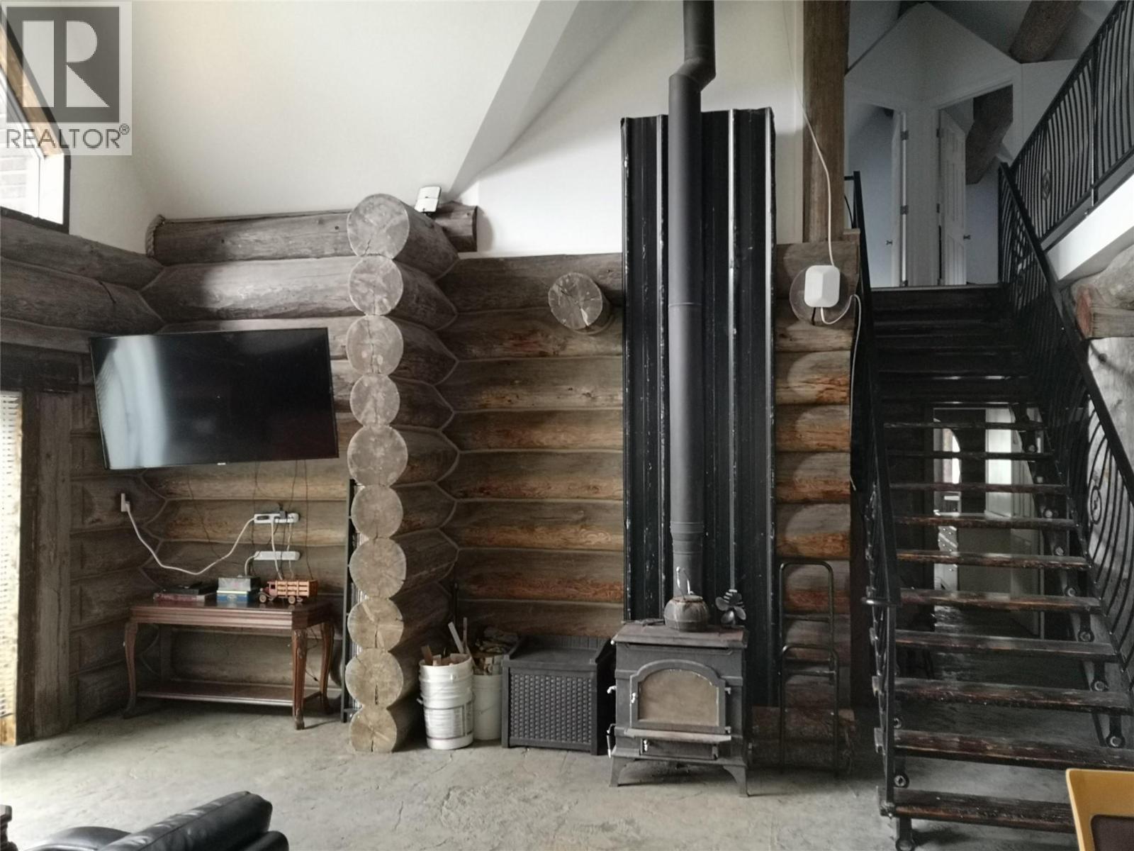 2513 GREEN MOUNTAIN Road, Penticton