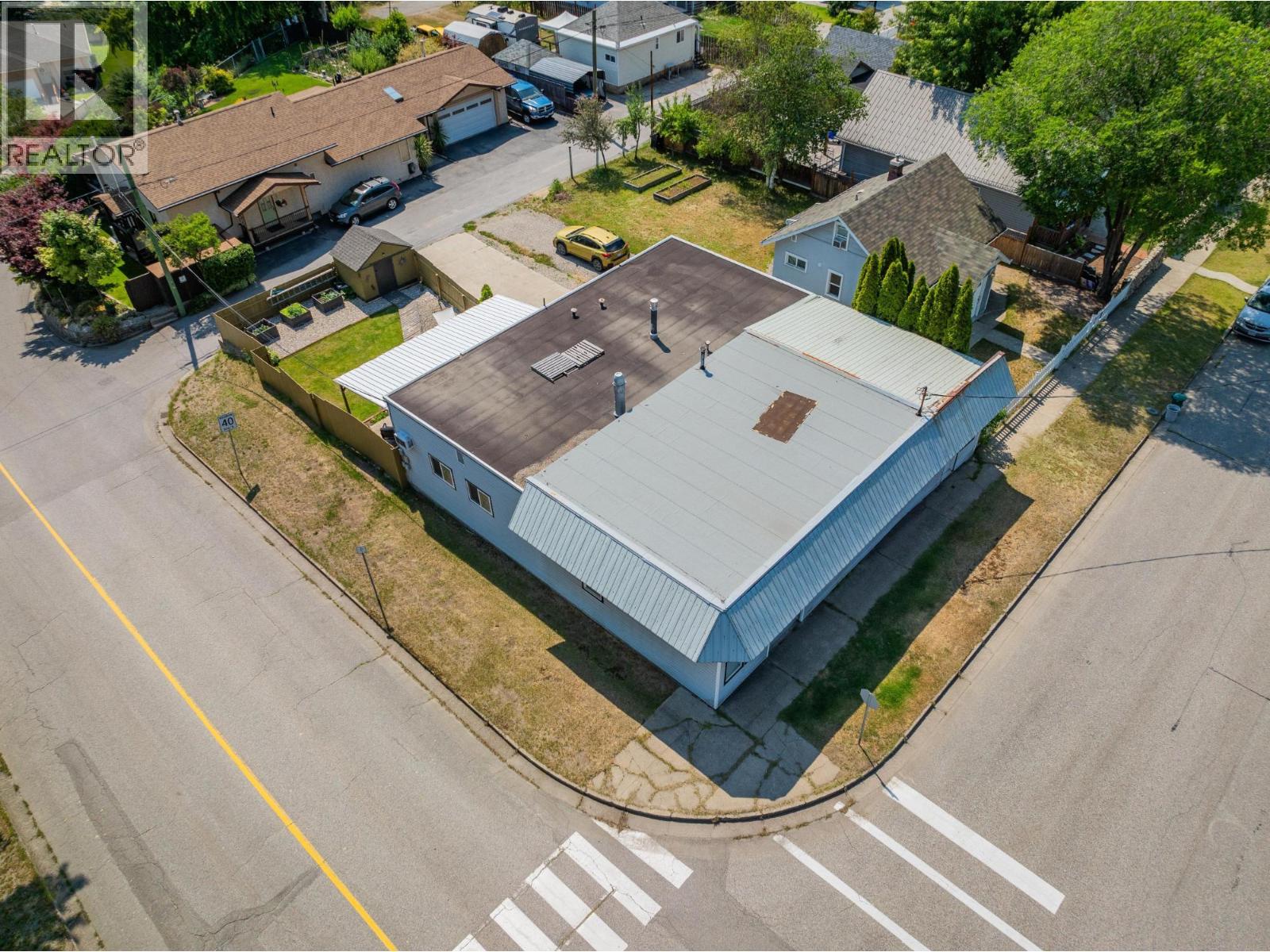 2194 SIXTH Avenue, Trail