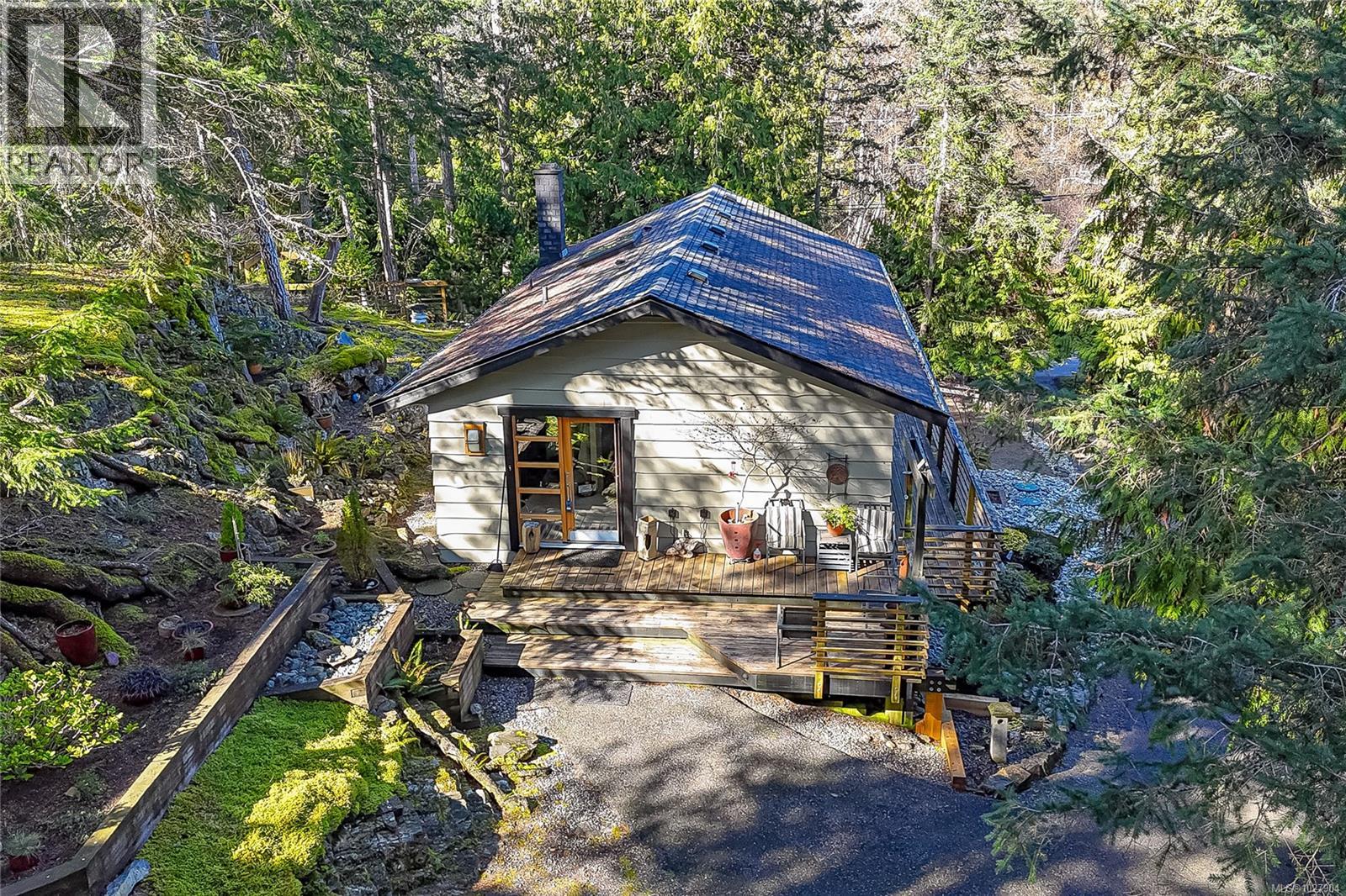 1650 Claudet Rd, Nanoose Bay