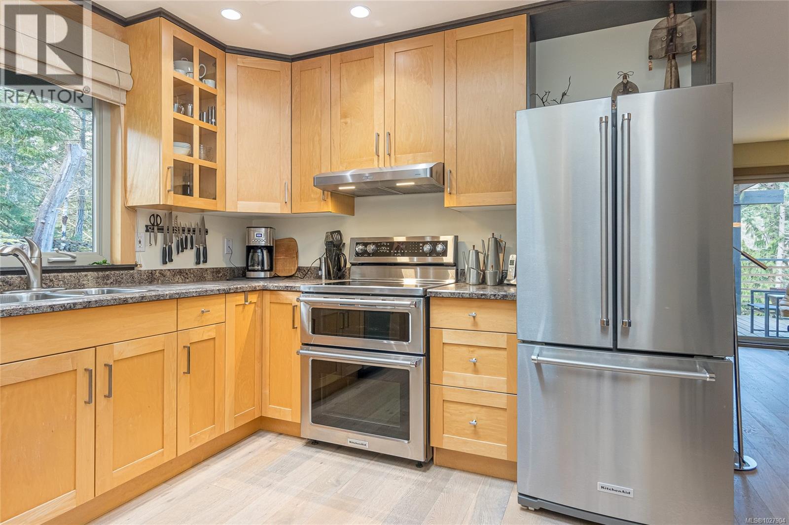 1650 Claudet Rd, Nanoose Bay