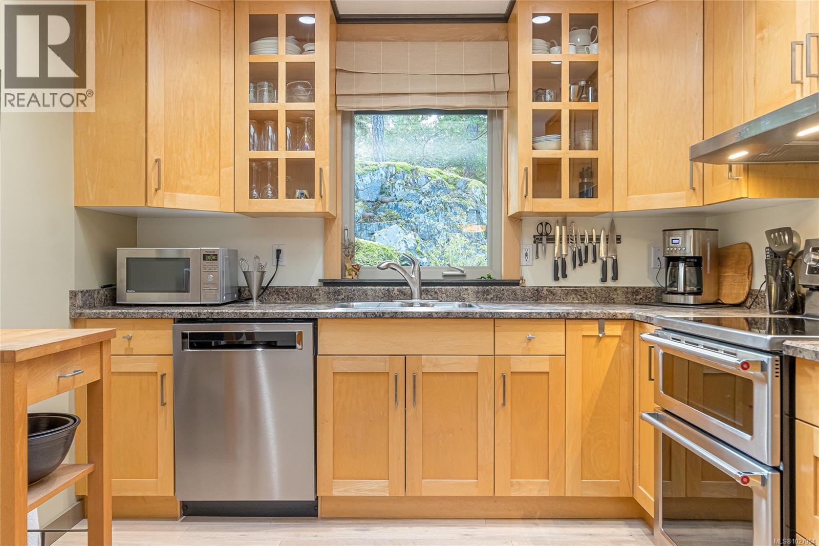 1650 Claudet Rd, Nanoose Bay