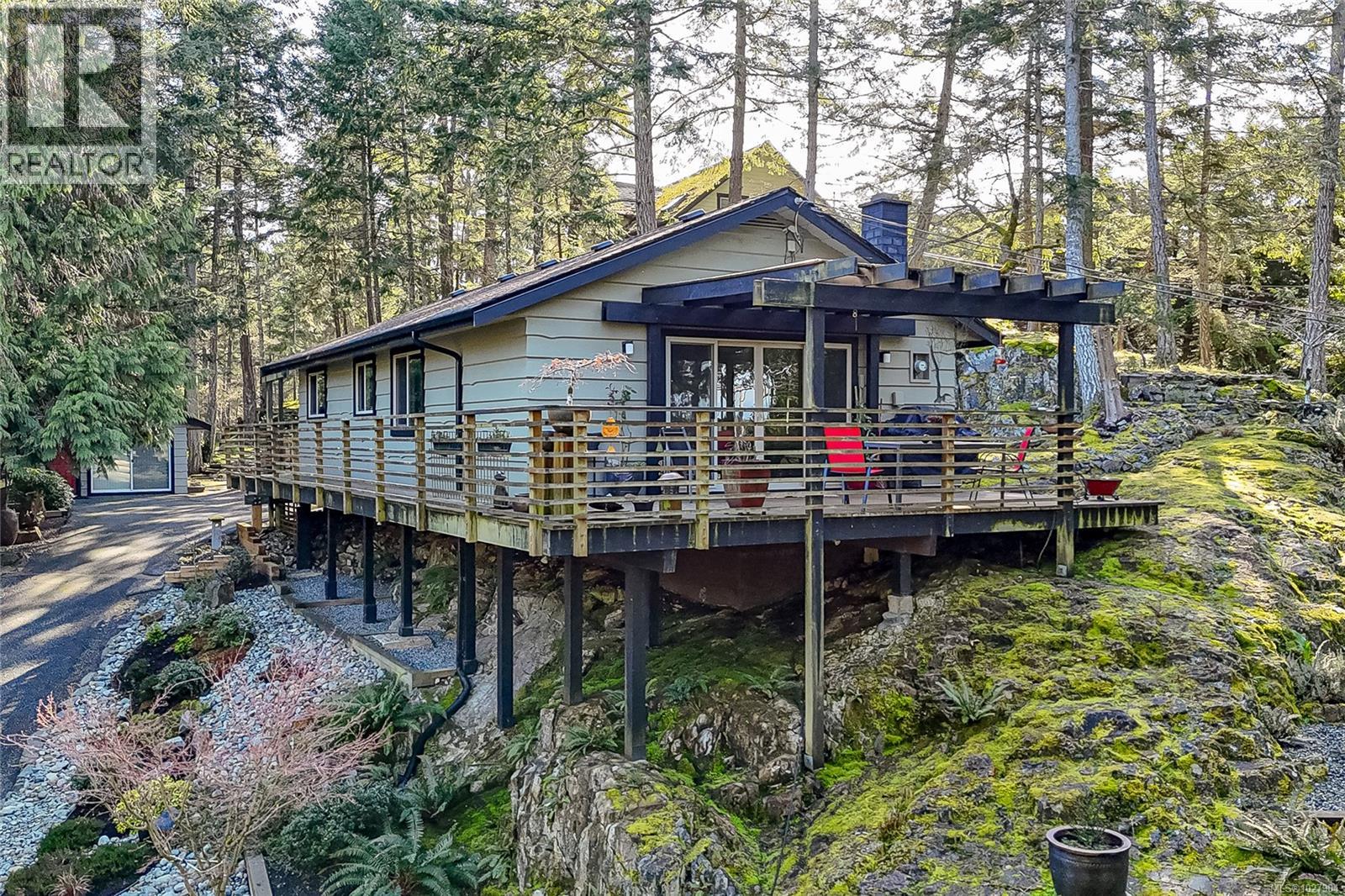 1650 Claudet Rd, Nanoose Bay