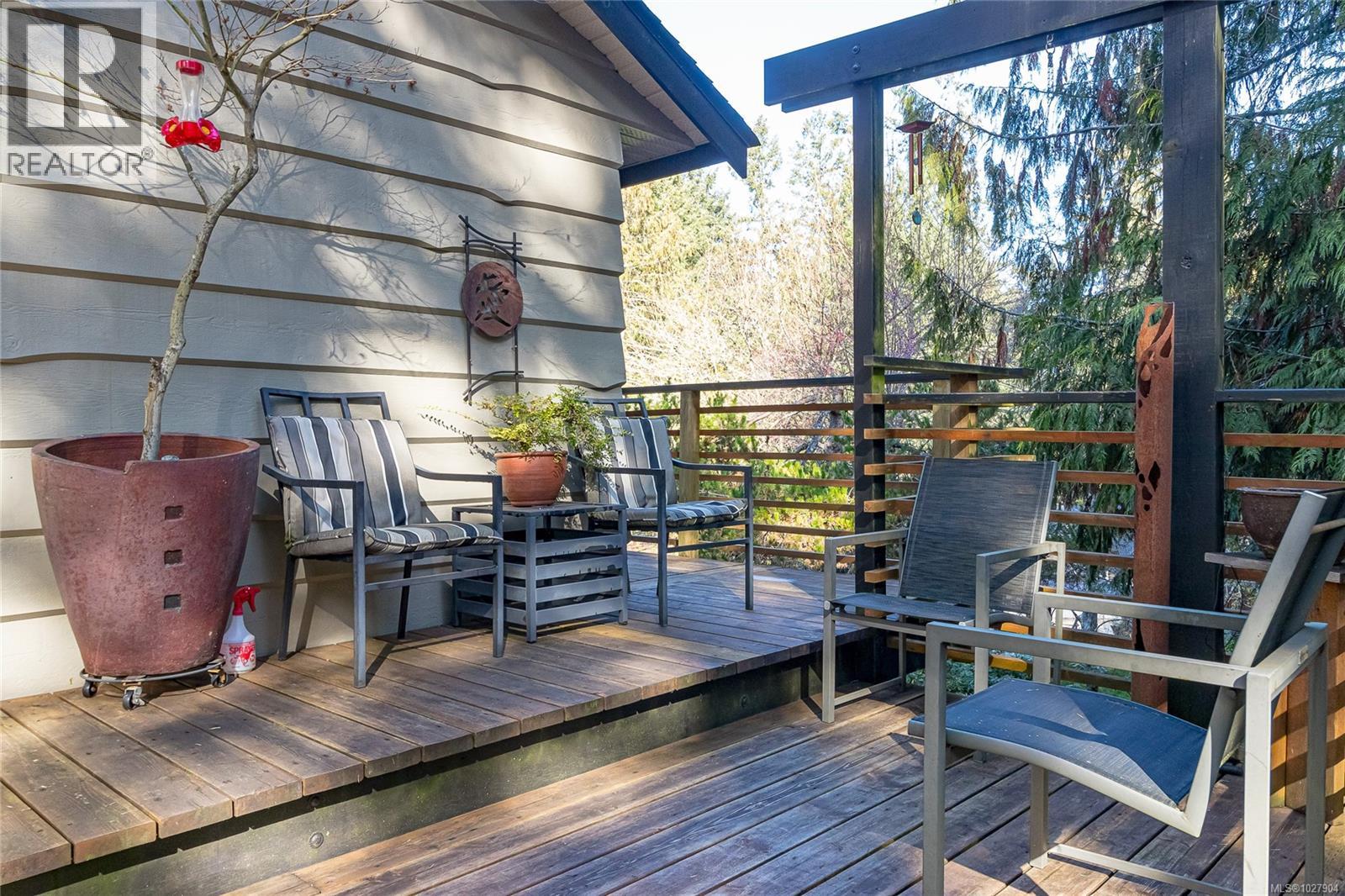 1650 Claudet Rd, Nanoose Bay