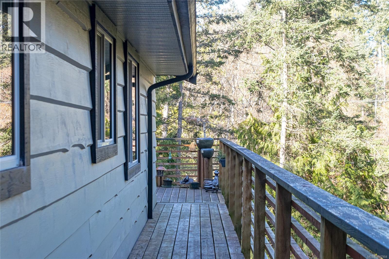 1650 Claudet Rd, Nanoose Bay