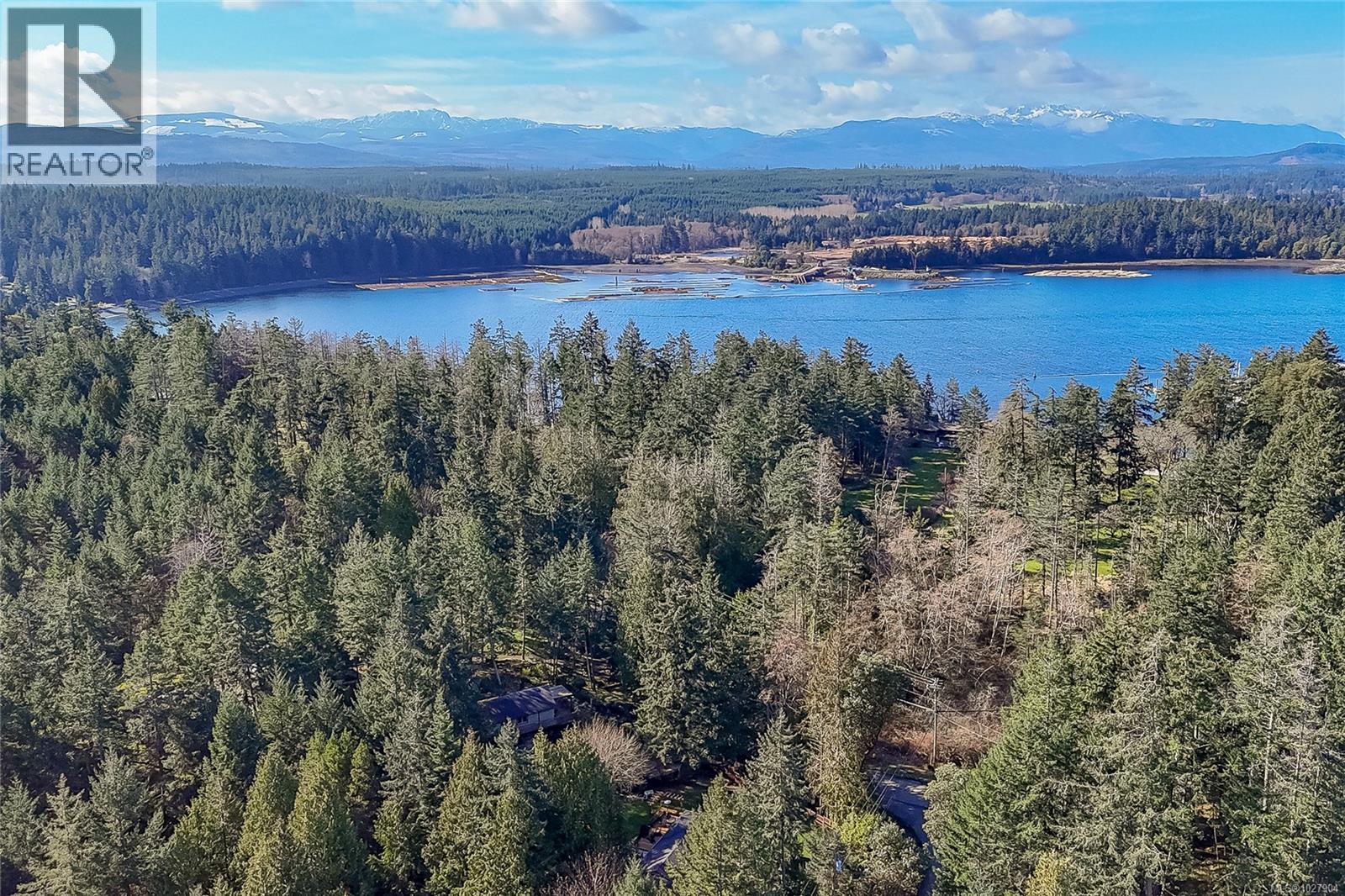 1650 Claudet Rd, Nanoose Bay