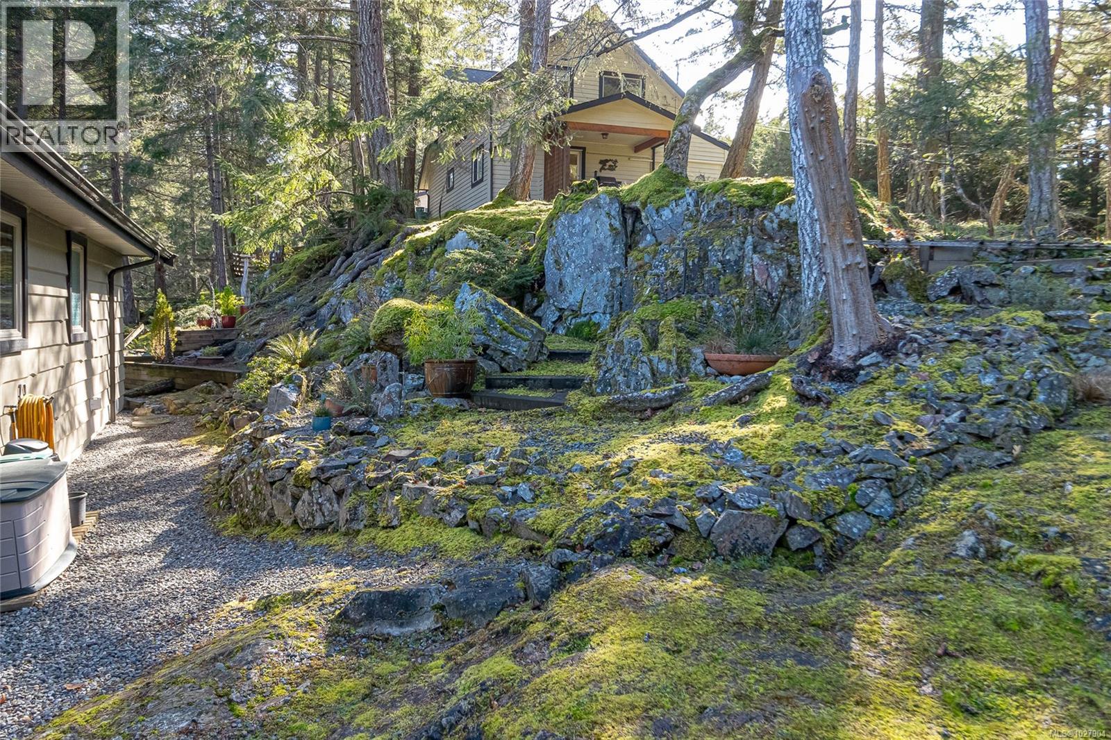 1650 Claudet Rd, Nanoose Bay