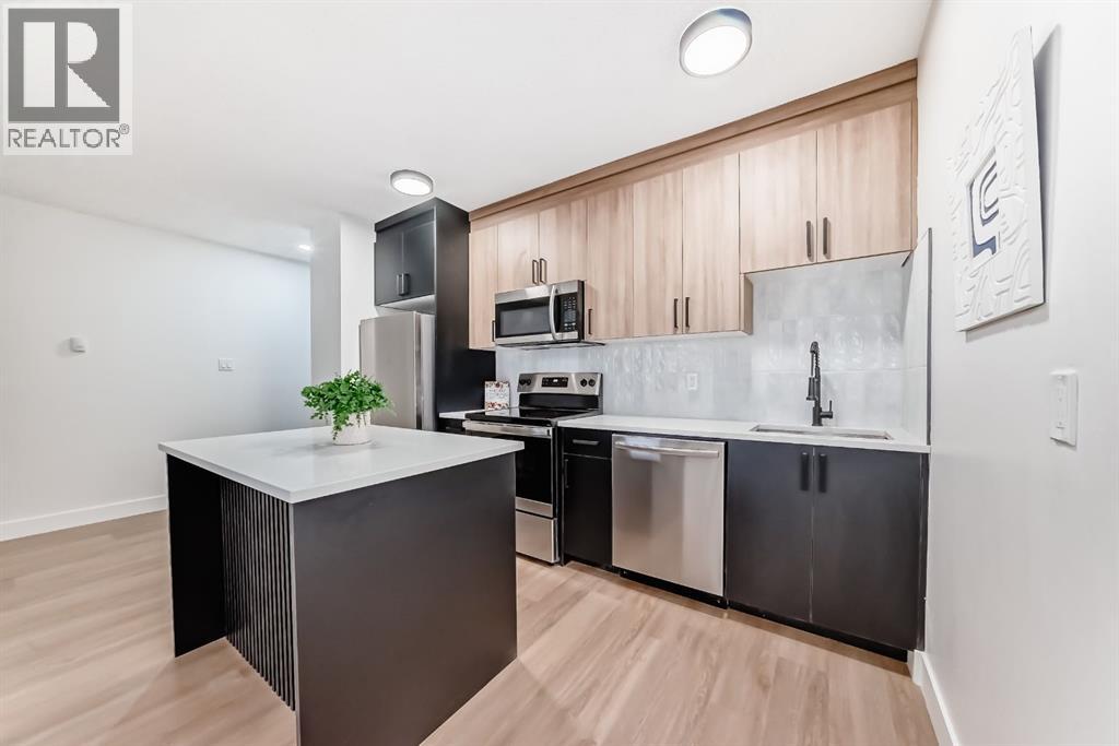 Single Family House for Sale in    Avenue SW Beltline Calgary 