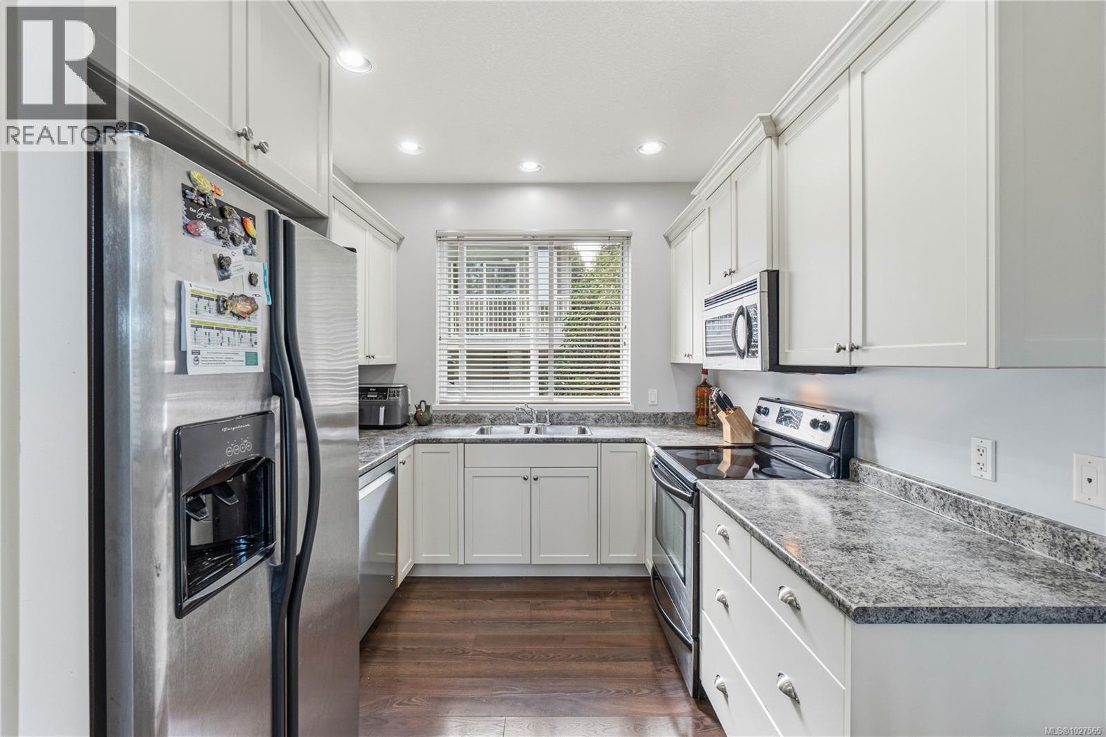 9 1129B 2nd Ave, Ladysmith