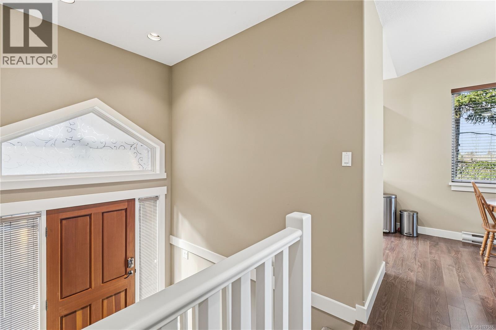 9 1129B 2nd Ave, Ladysmith