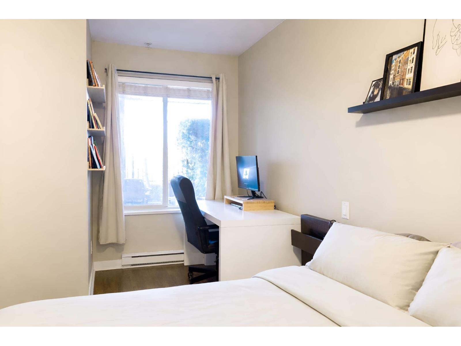 C111 8929 202 STREET