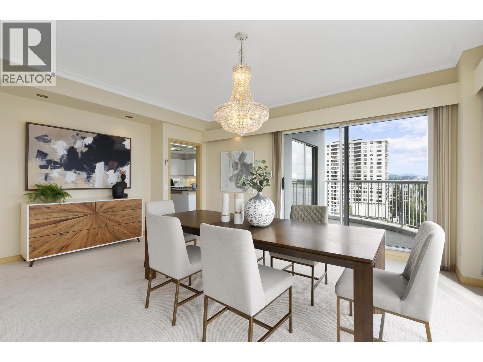 1401 2120 ARGYLE AVENUE, West Vancouver