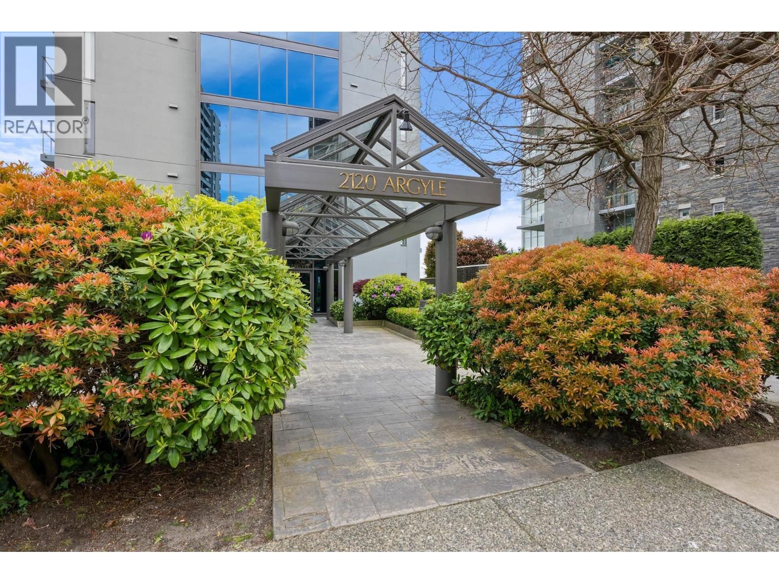 1401 2120 ARGYLE AVENUE, West Vancouver