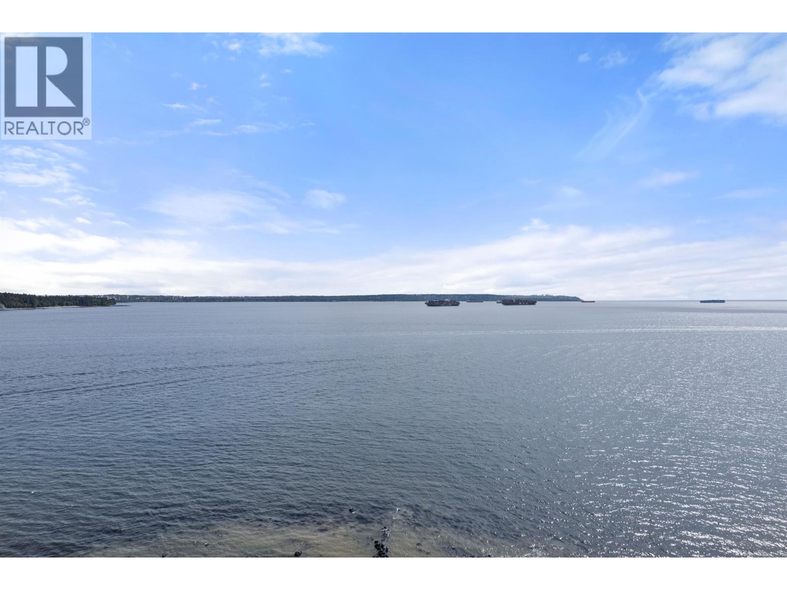 1401 2120 ARGYLE AVENUE, West Vancouver