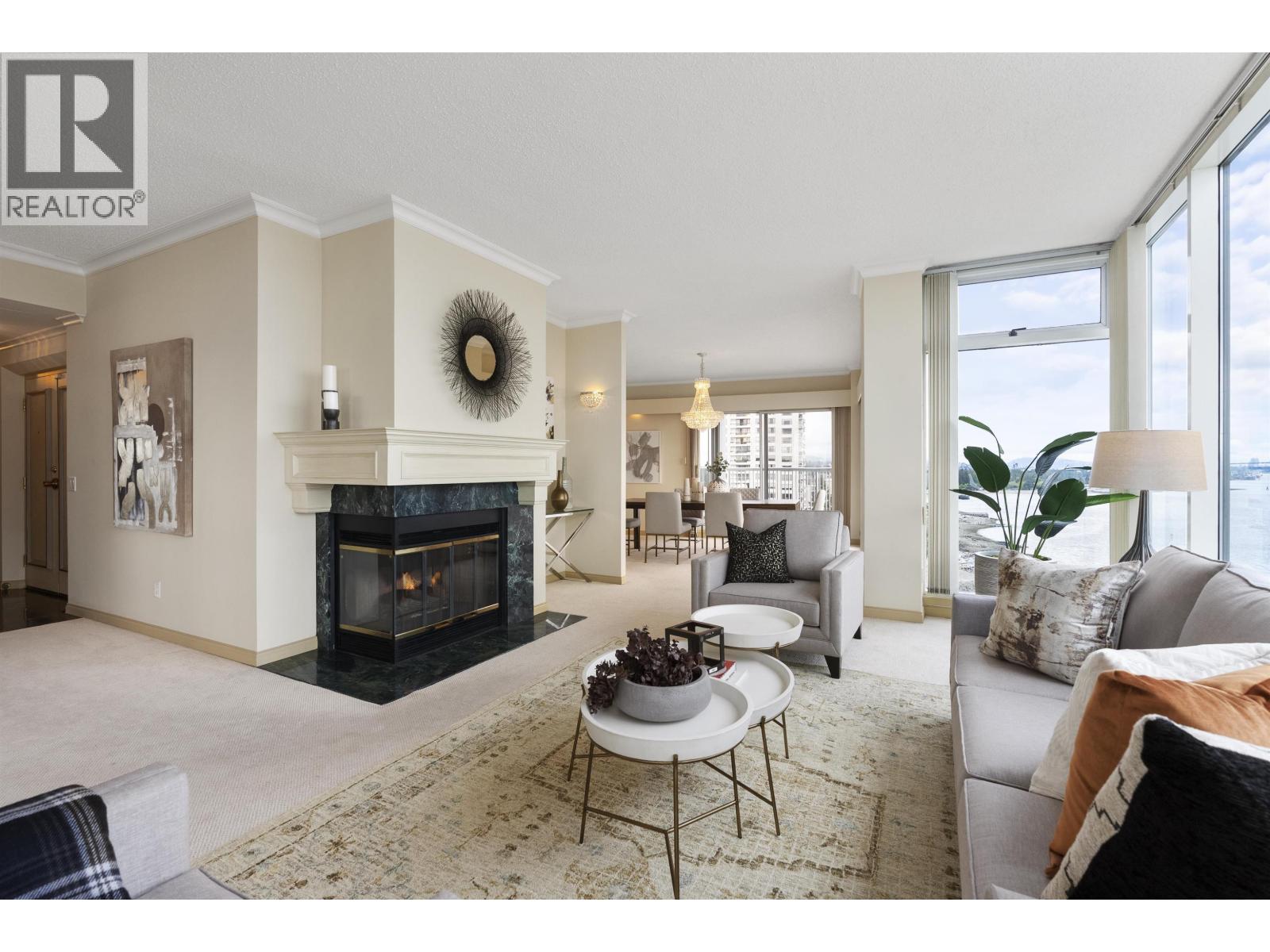 1401 2120 ARGYLE AVENUE, West Vancouver