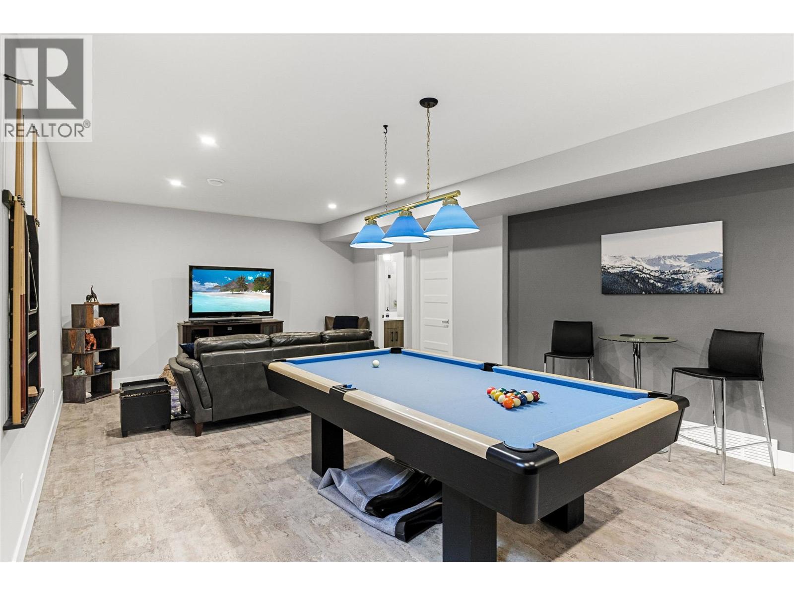 1005 Williams Gate Lane, Revelstoke