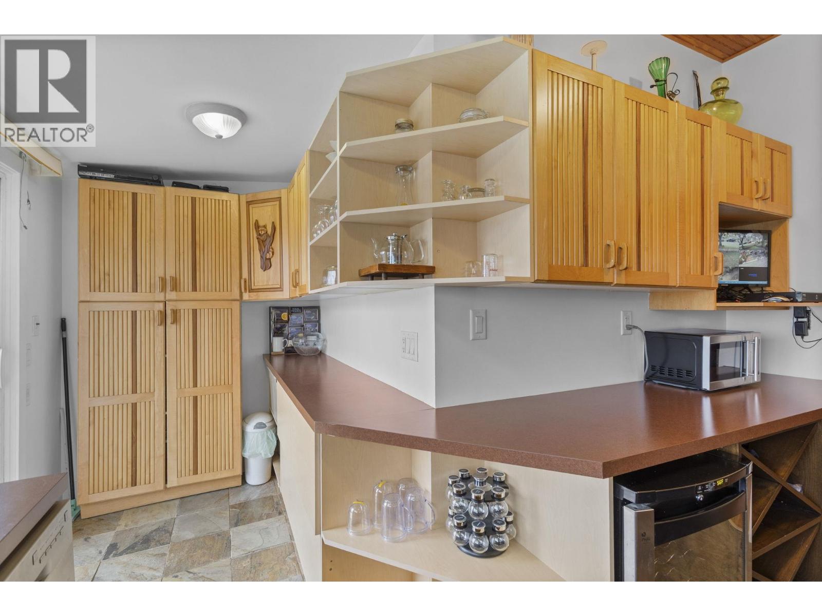 1408 EDINBURGH STREET, New Westminster