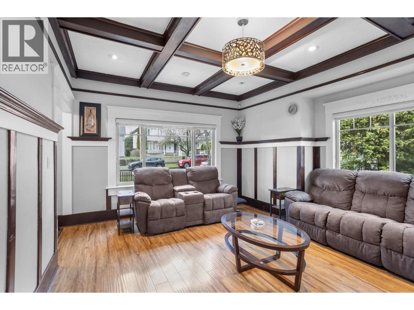 1408 EDINBURGH STREET, New Westminster