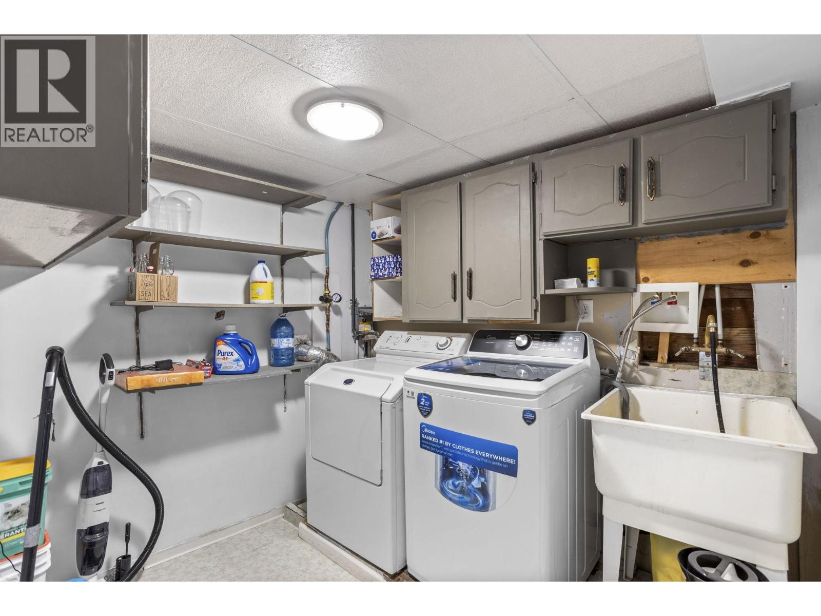 1408 EDINBURGH STREET, New Westminster