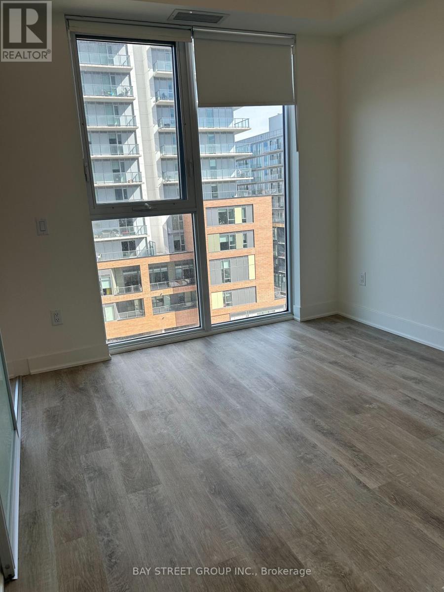 #612 185 DEERFIELD DRIVE - 14