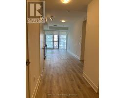 612 - 185 Deerfield Drive, Newmarket, ON L3Y0G7 Photo 9