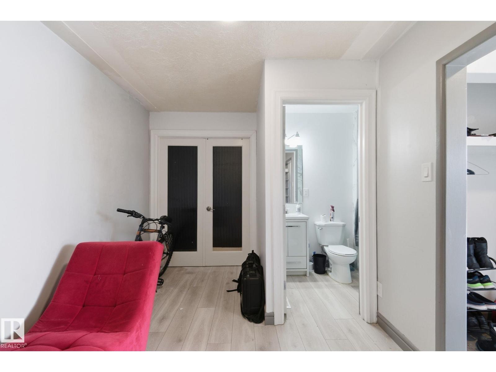 13538 127 ST NW, Edmonton