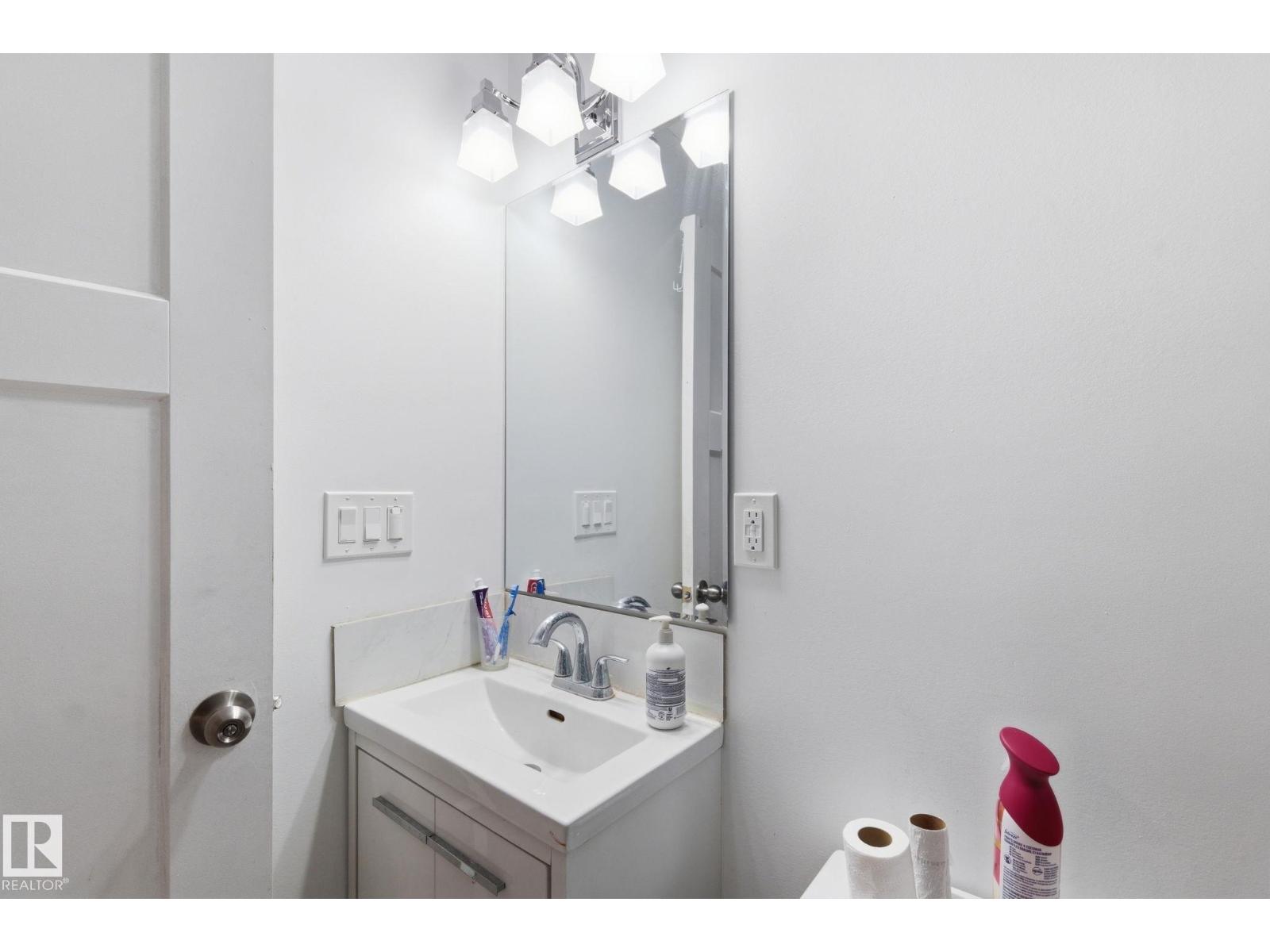 13538 127 ST NW, Edmonton