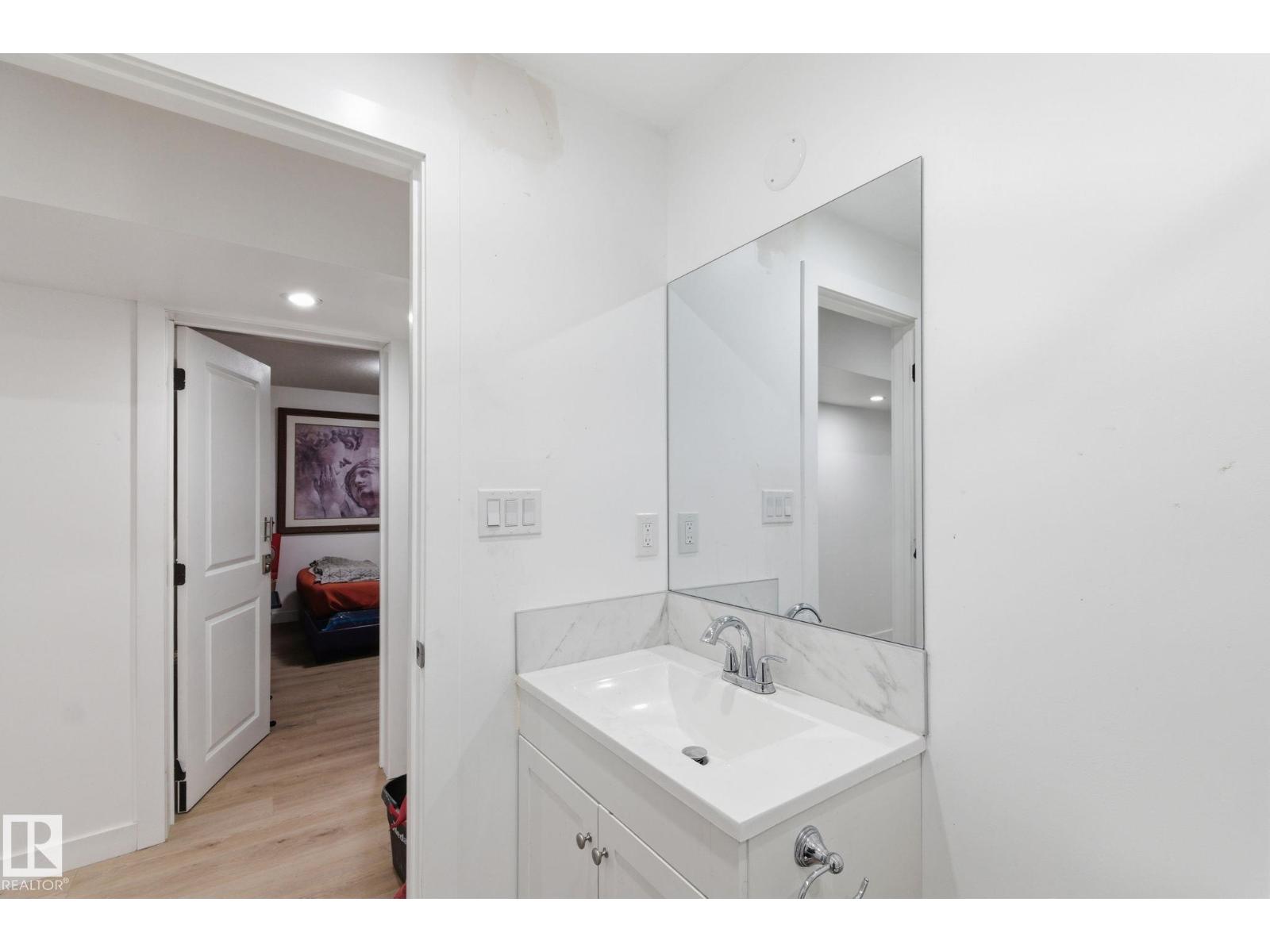 13538 127 ST NW, Edmonton