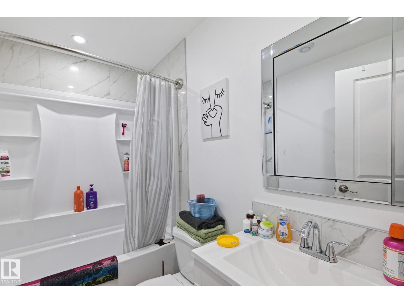 13538 127 ST NW, Edmonton