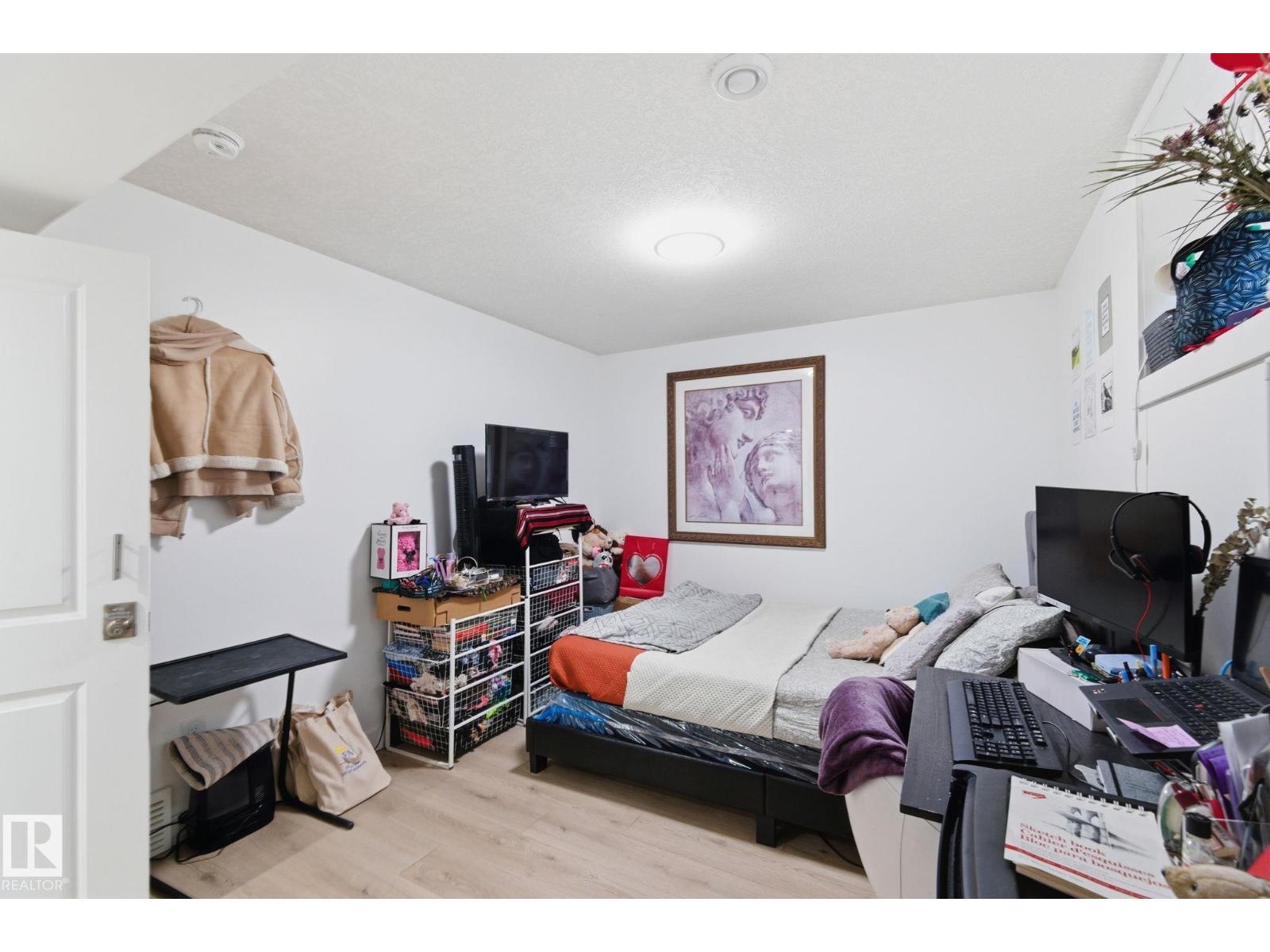 13538 127 ST NW, Edmonton