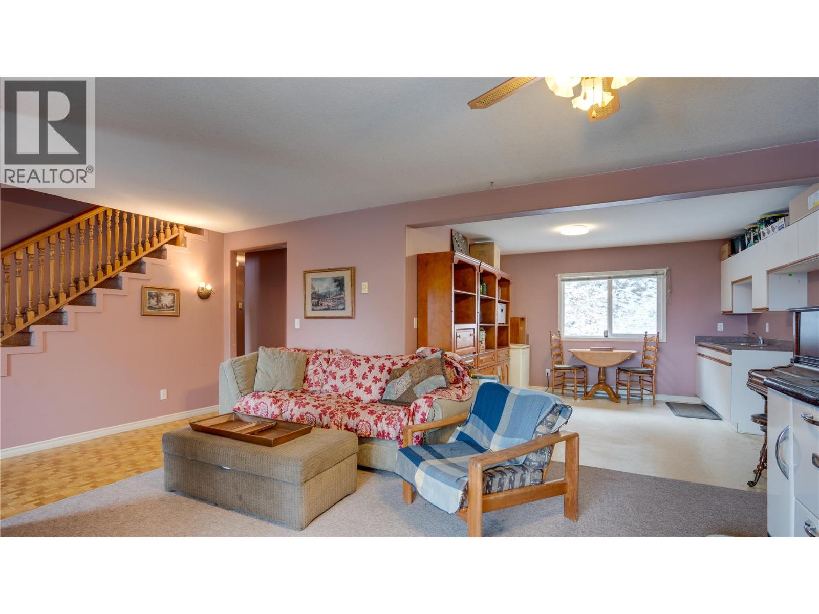 3215 Lumby Mabel Lake Road - 9