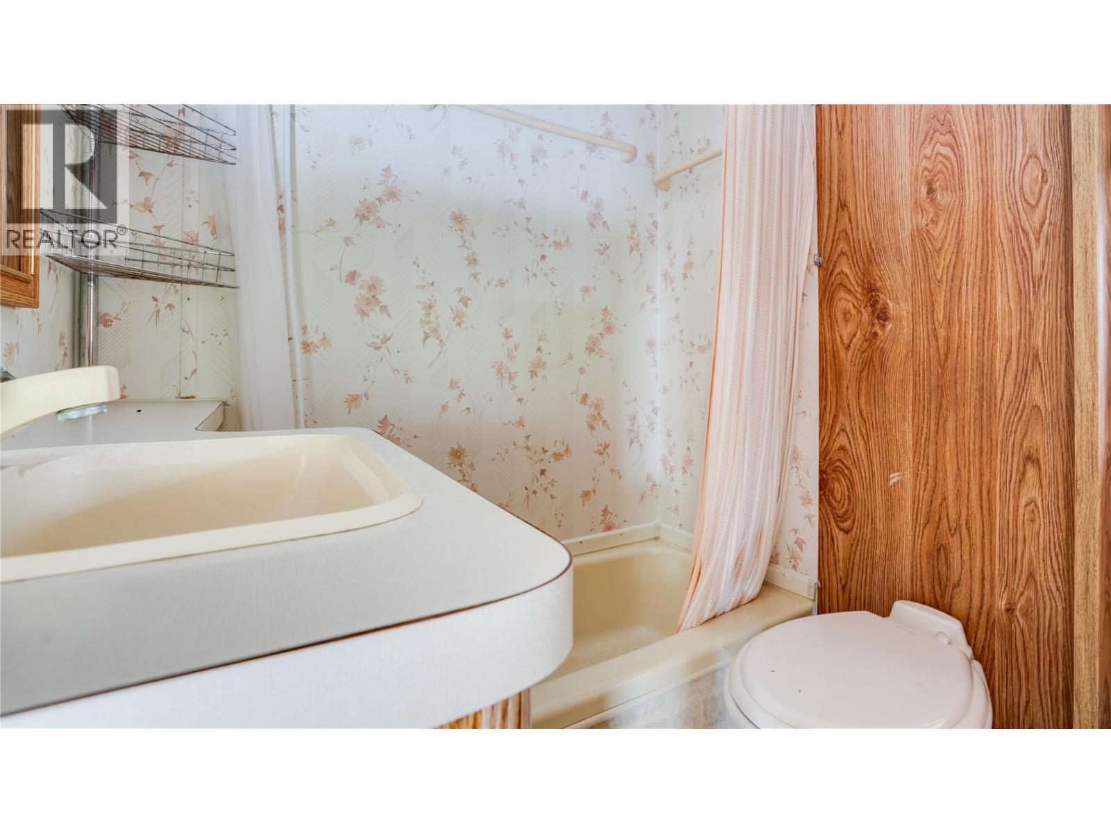 3215 Lumby Mabel Lake Road, Lumby