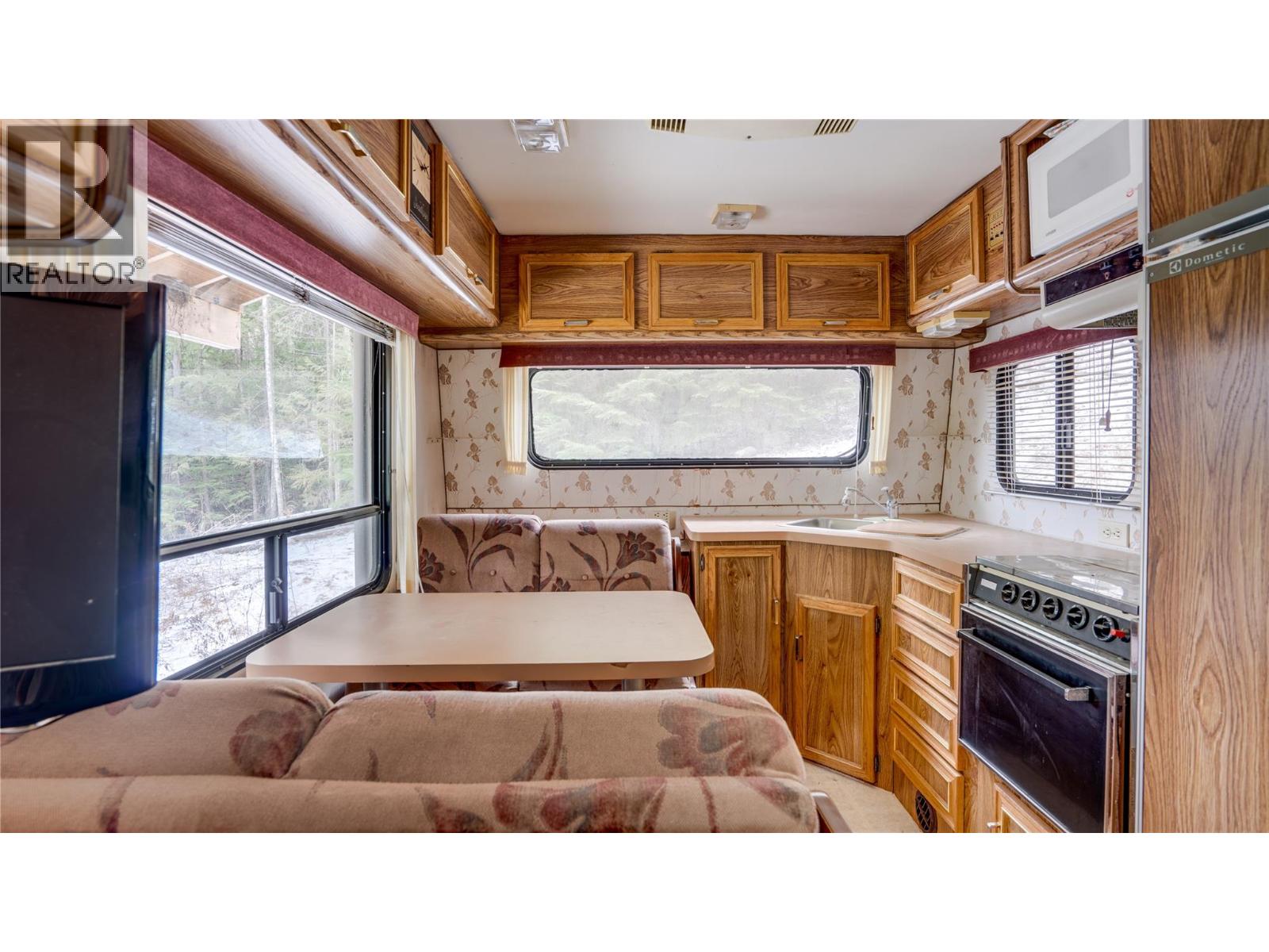 3215 Lumby Mabel Lake Road, Lumby