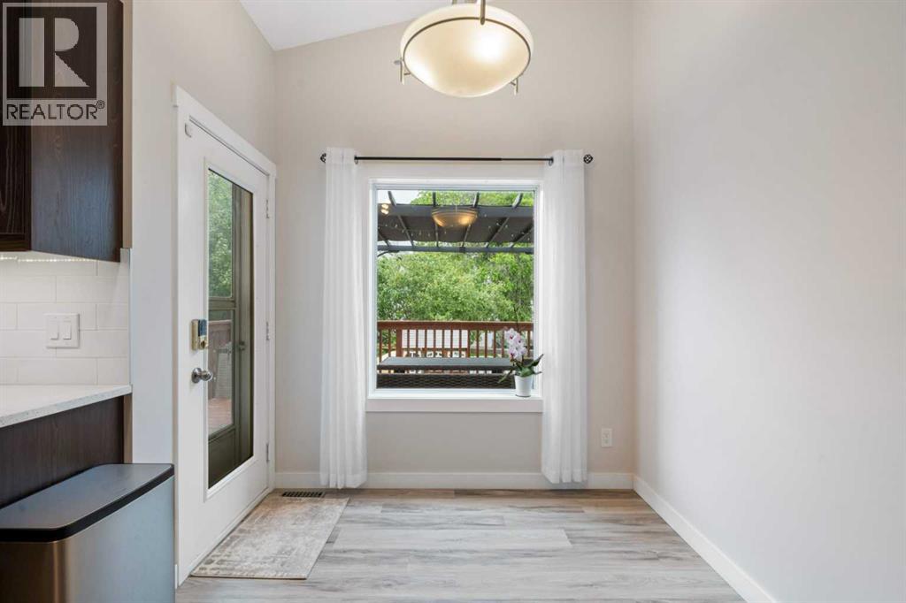 Single Family House Bi-level for Sale in  Hawkstone Drive NW Hawkwood Calgary 