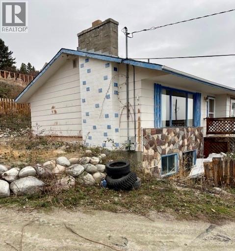 6252 Lipsett Avenue, Peachland