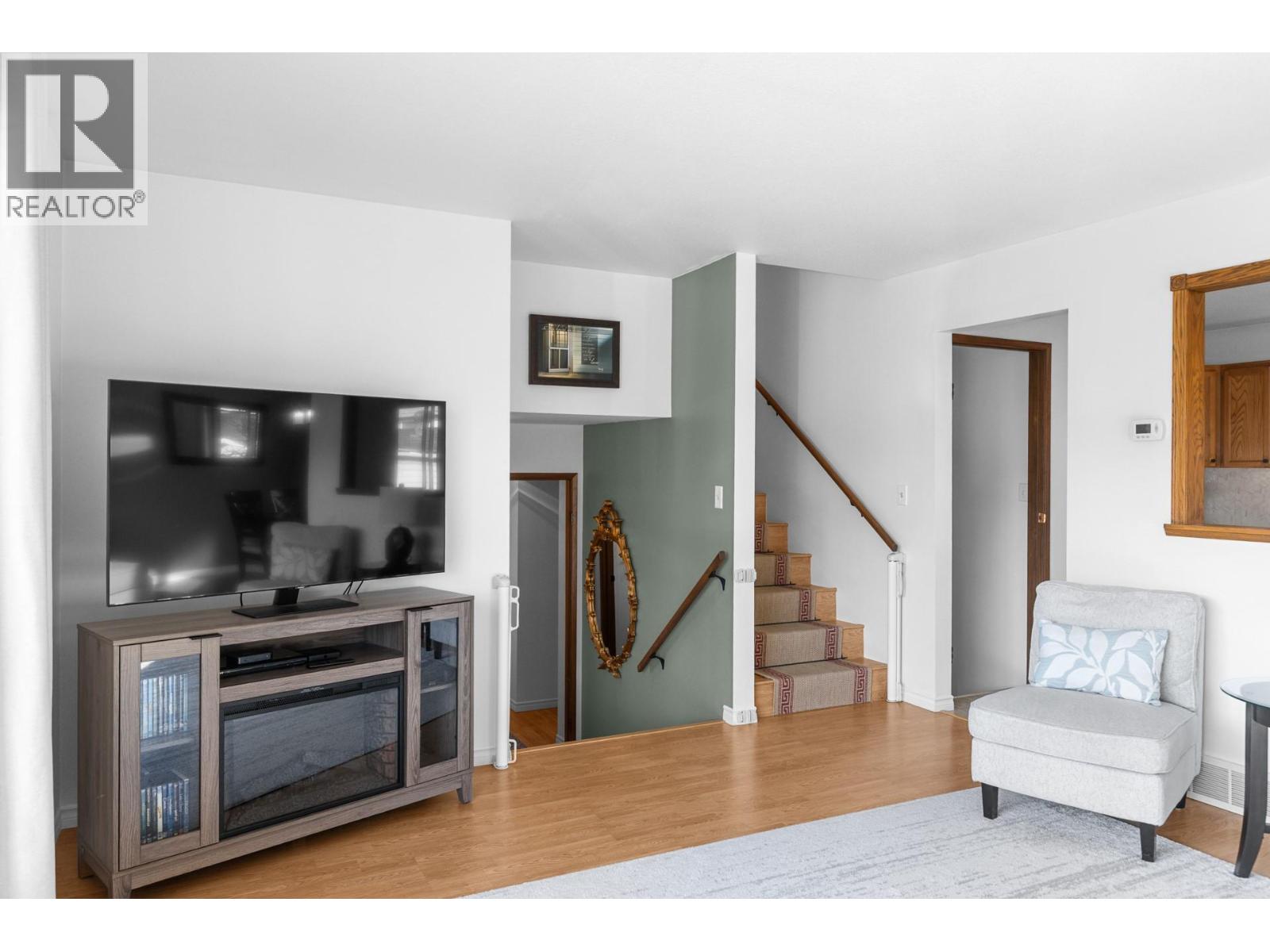  280 Kneller Road, Kelowna