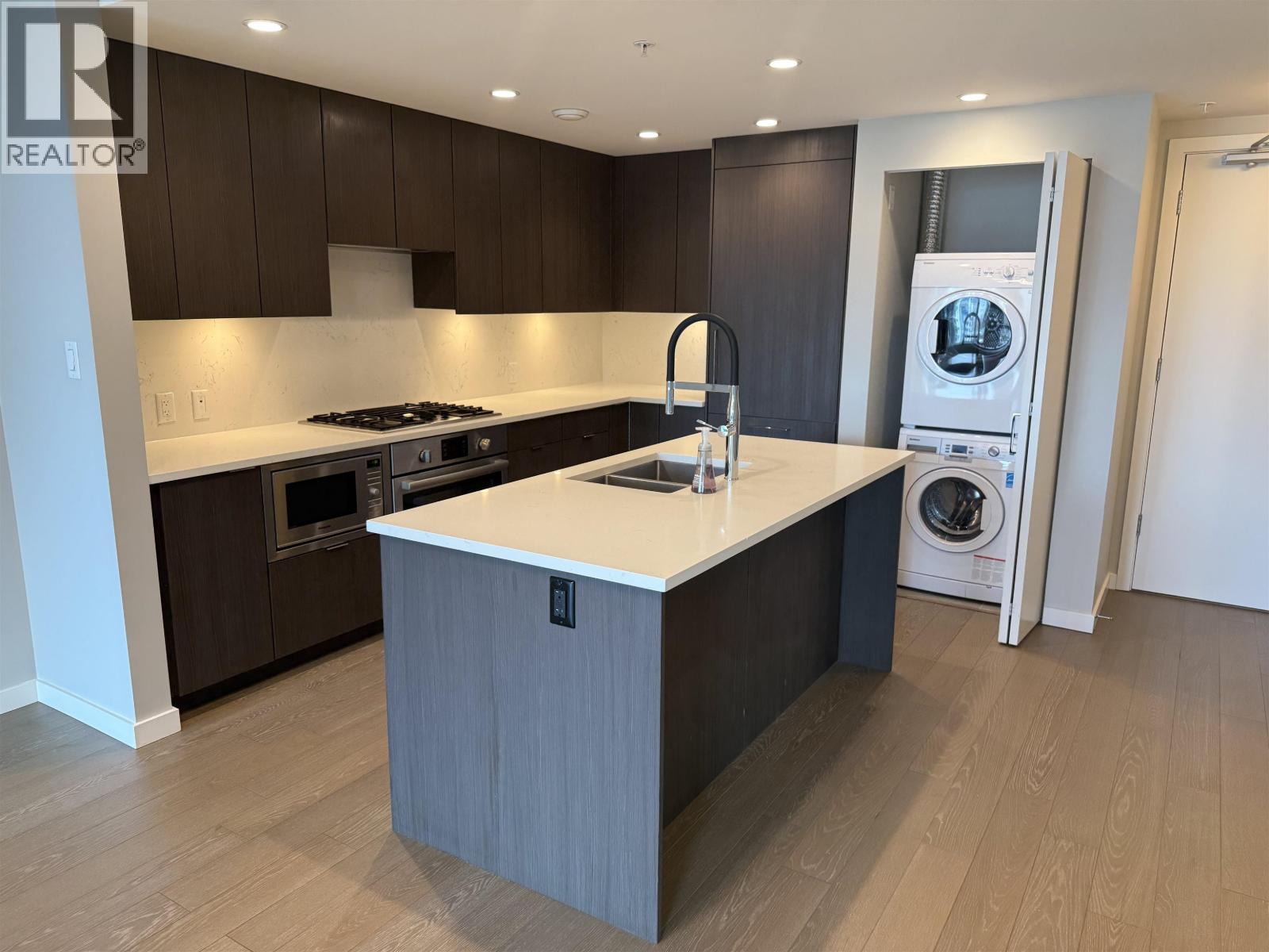 806 2888 CAMBIE Street - photo 2