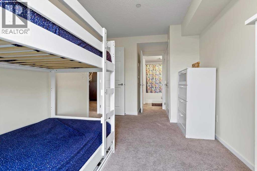 Single Family House for Sale in   Copperpond Common SE Copperfield Calgary 