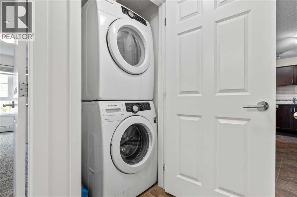 Single Family House for Sale in   Copperpond Common SE Copperfield Calgary 