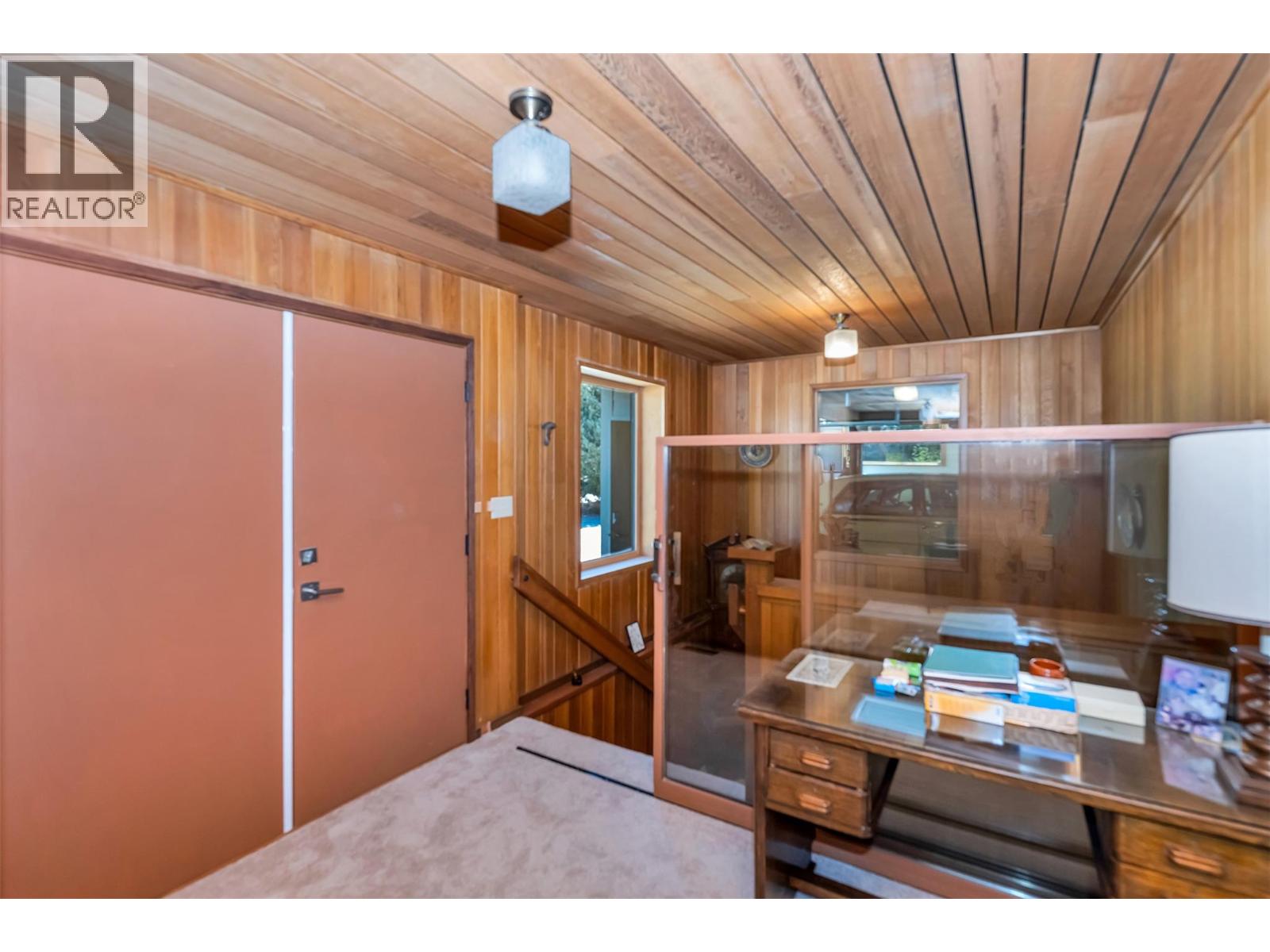 460 Crestview Drive, Coldstream