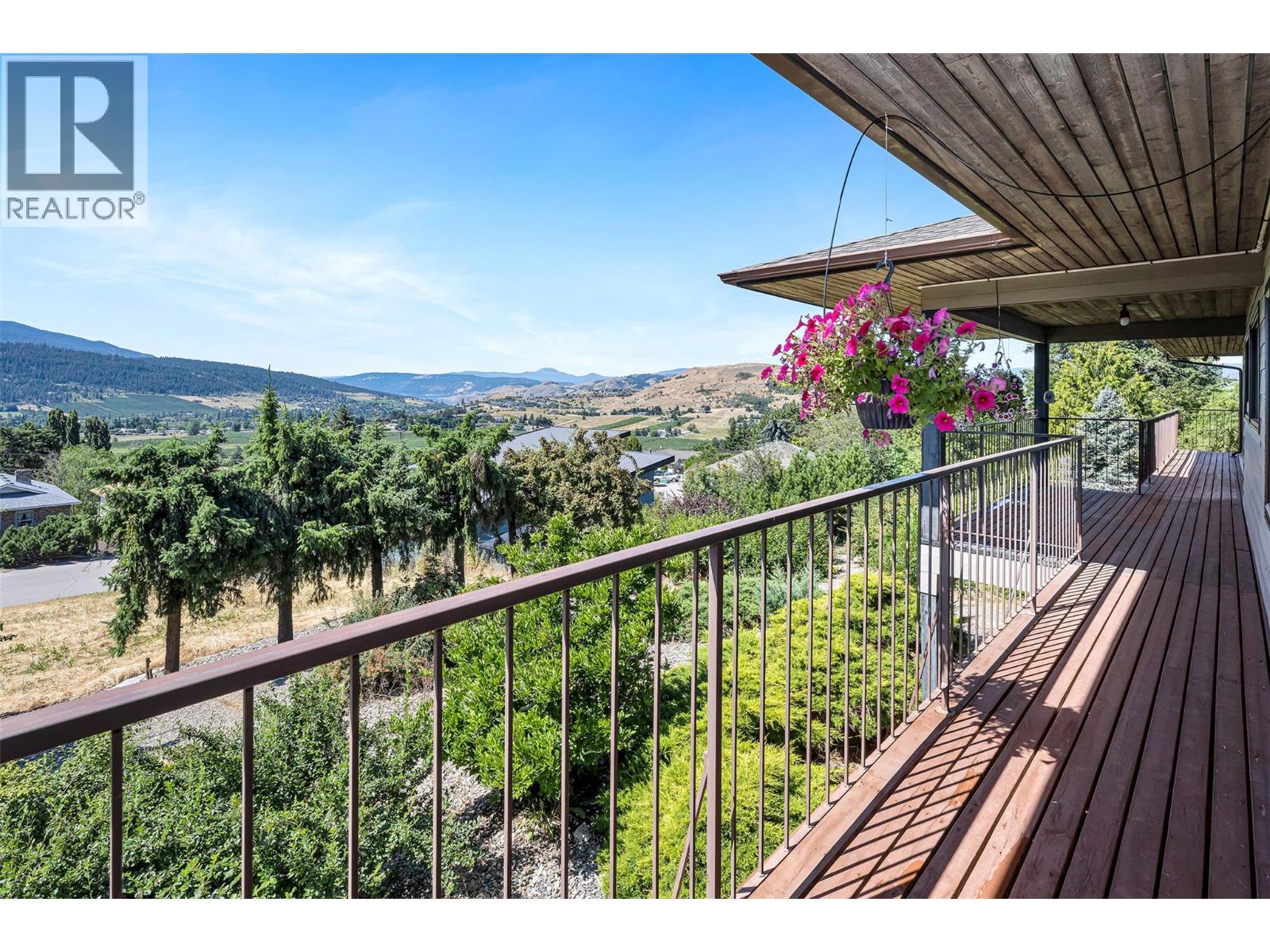 460 Crestview Drive, Coldstream