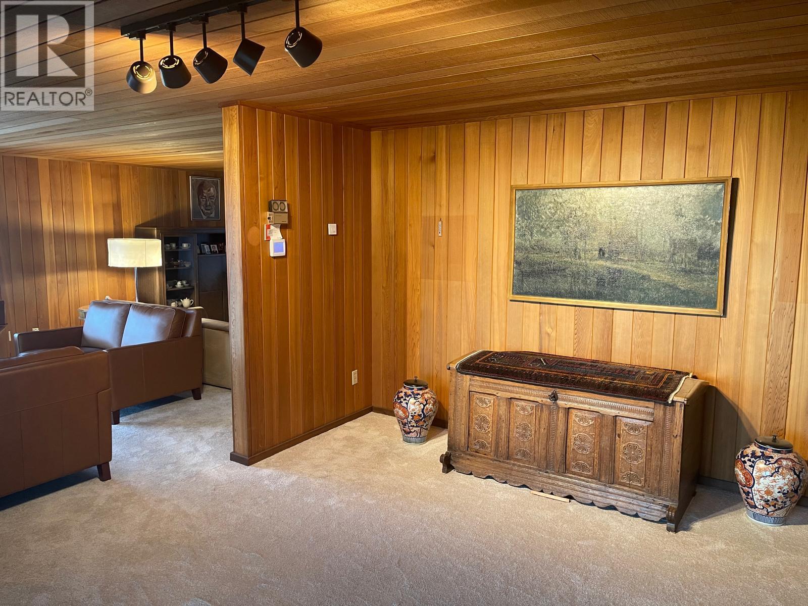 460 Crestview Drive, Coldstream