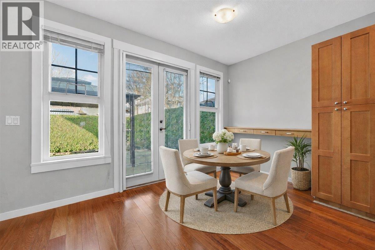 54 19452 FRASER WAY, Pitt Meadows